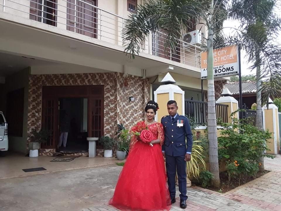 The City Tourist Hotel Anuradhapura Bagian luar foto