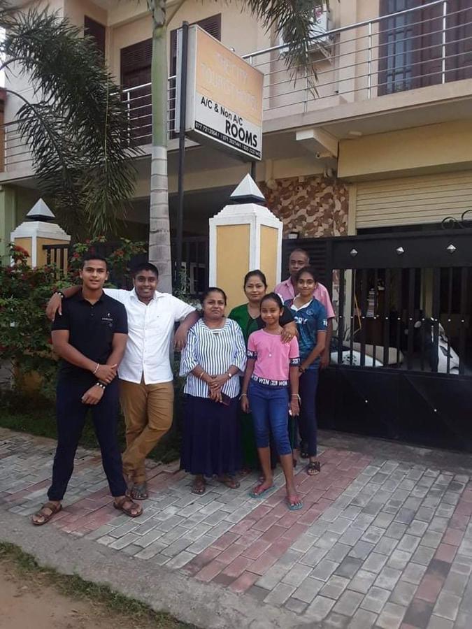 The City Tourist Hotel Anuradhapura Bagian luar foto