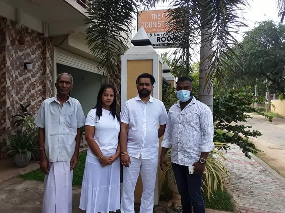 The City Tourist Hotel Anuradhapura Bagian luar foto