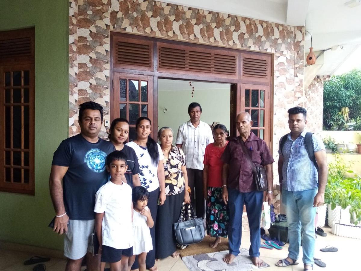 The City Tourist Hotel Anuradhapura Bagian luar foto
